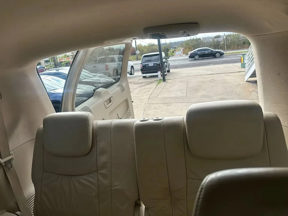 2003 Lexus GX 1st Gen - Image 14 of 15