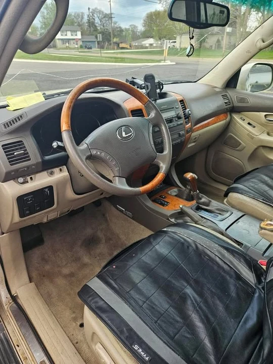 2003 Lexus GX 1st Gen - Image 15 of 15