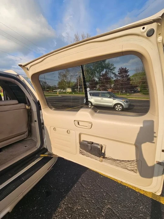2003 Lexus GX 1st Gen - Image 13 of 15