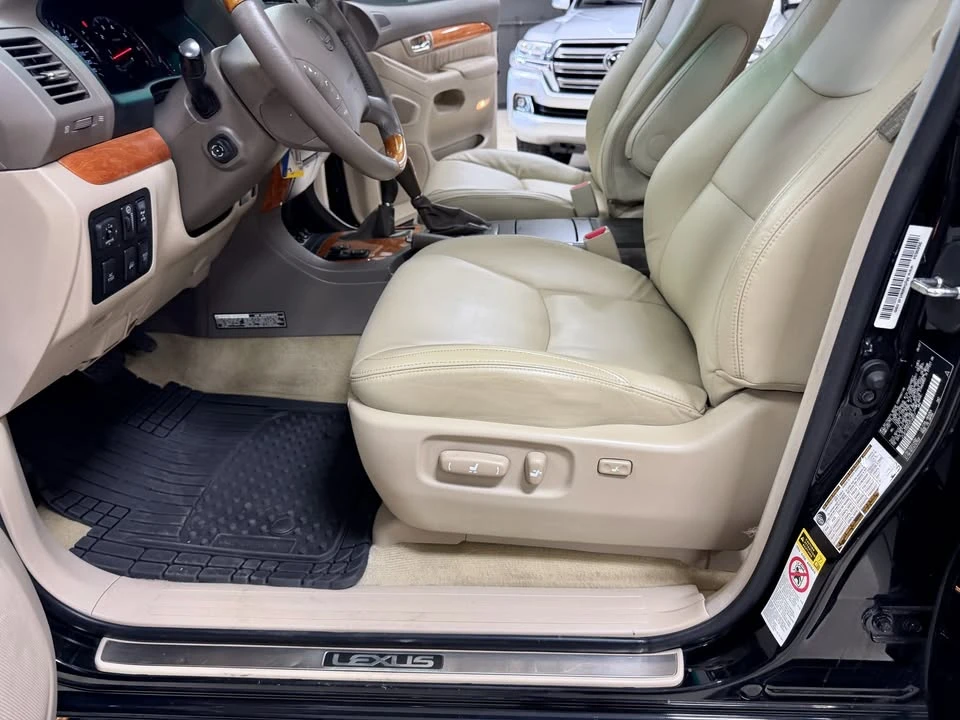 2003 Lexus GX 1st Gen - Image 12 of 20