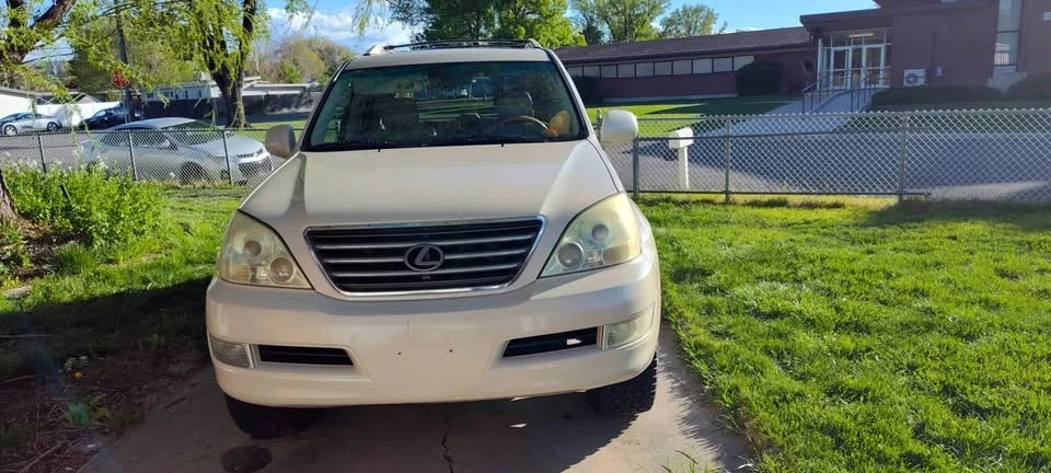 2003 Lexus GX 1st Gen - Image 2 of 17