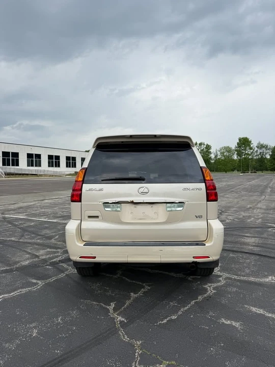 2003 Lexus GX 1st Gen - Image 9 of 21