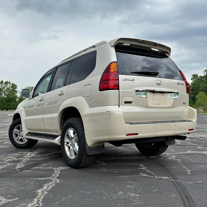 2003 Lexus GX 1st Gen - Image 2 of 21