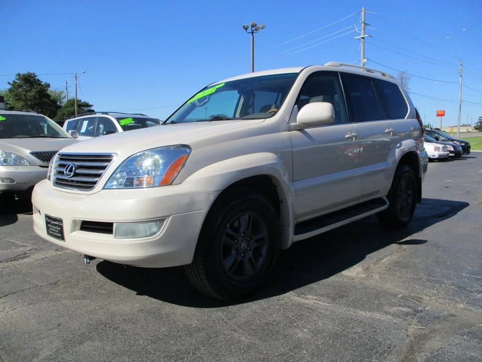 2003 Lexus GX 1st Gen - Image 4 of 12