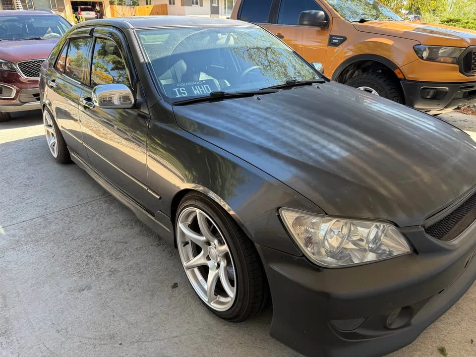2003 Lexus IS 1st Gen - Image 9 of 9
