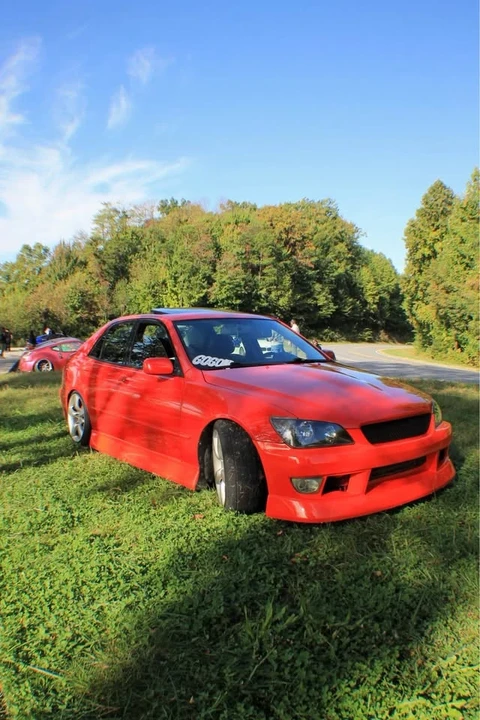 2003 Lexus IS 1st Gen - Image 3 of 15