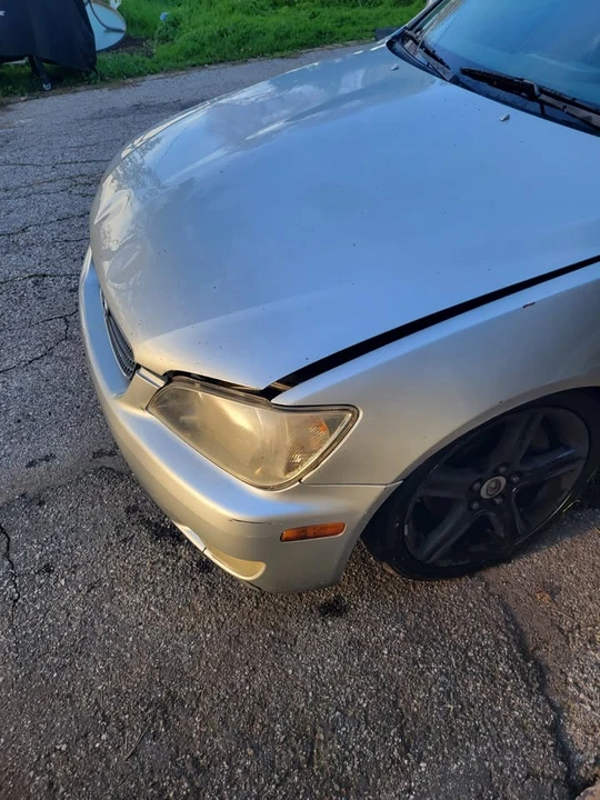 2003 Lexus IS 1st Gen - Image 11 of 14