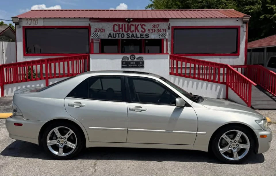 2003 Lexus IS 1st Gen - Image 4 of 18