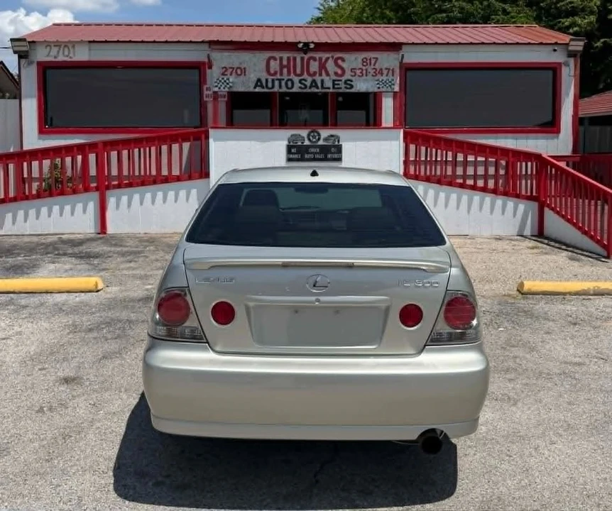2003 Lexus IS 1st Gen - Image 5 of 18