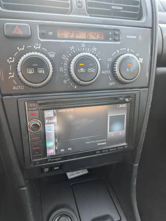 2003 Lexus IS 1st Gen - Image 5 of 13