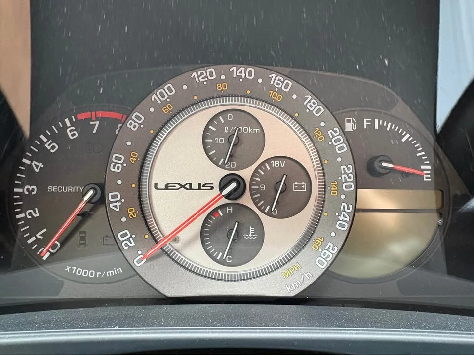 2003 Lexus IS 1st Gen - Image 7 of 9