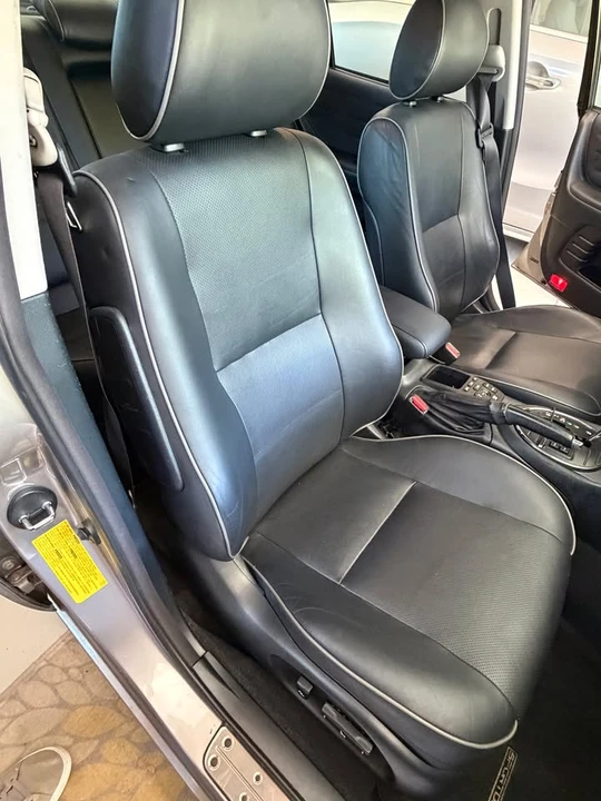 2003 Lexus IS 1st Gen - Image 7 of 11