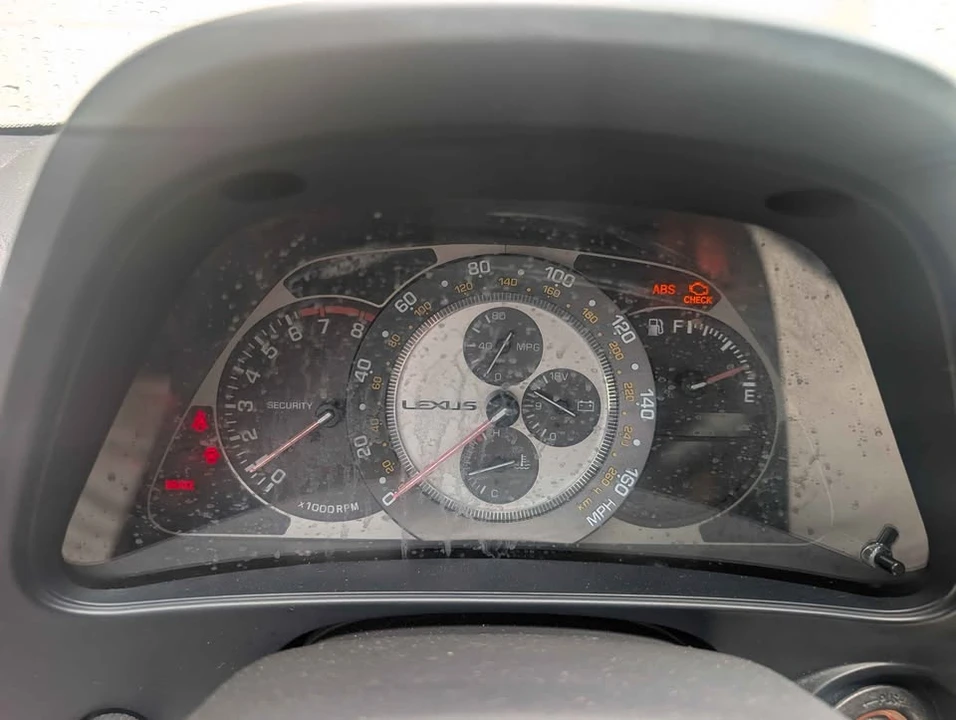2003 Lexus IS 1st Gen - Image 13 of 16