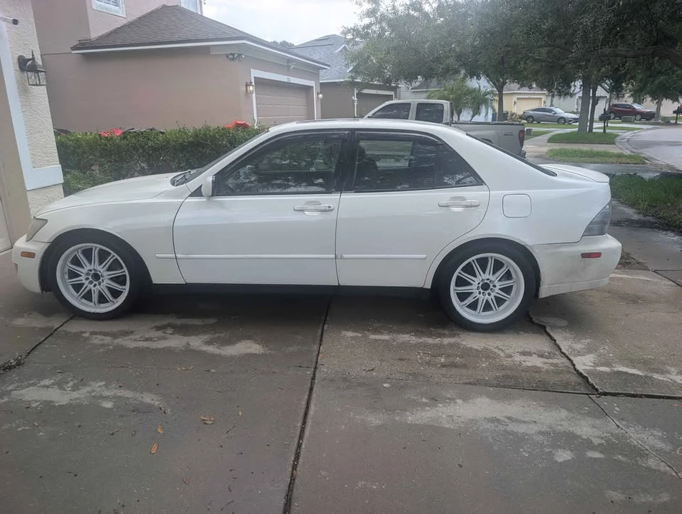 2003 Lexus IS 1st Gen - Image 2 of 16