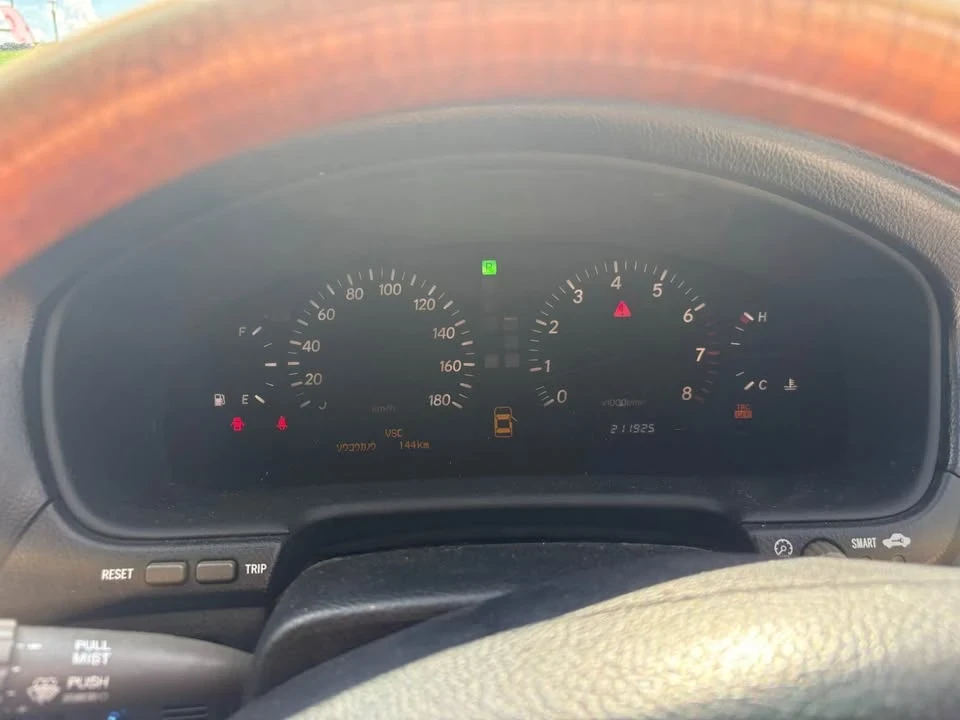 2003 Lexus LS 3rd Gen - Image 7 of 9