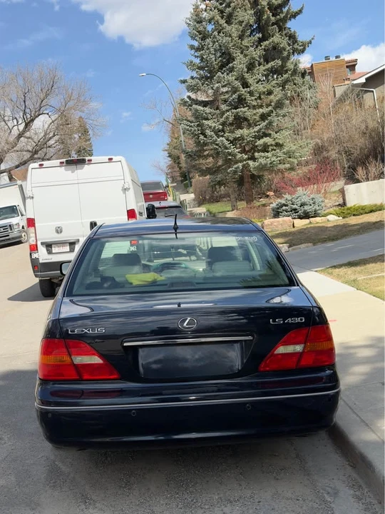 2003 Lexus LS 3rd Gen - Image 3 of 6