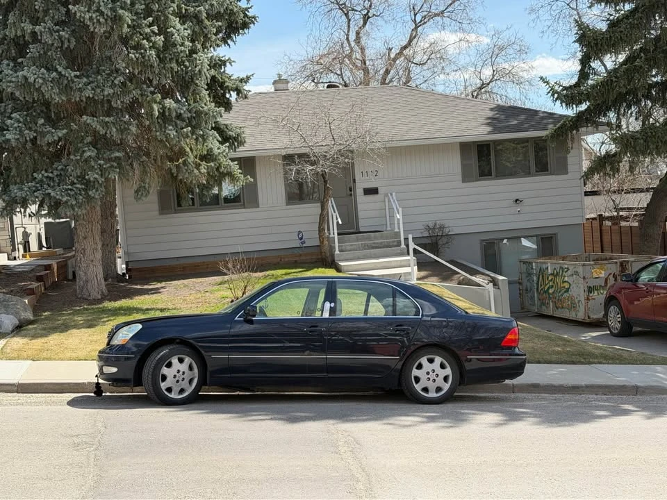 2003 Lexus LS 3rd Gen - Image 4 of 6
