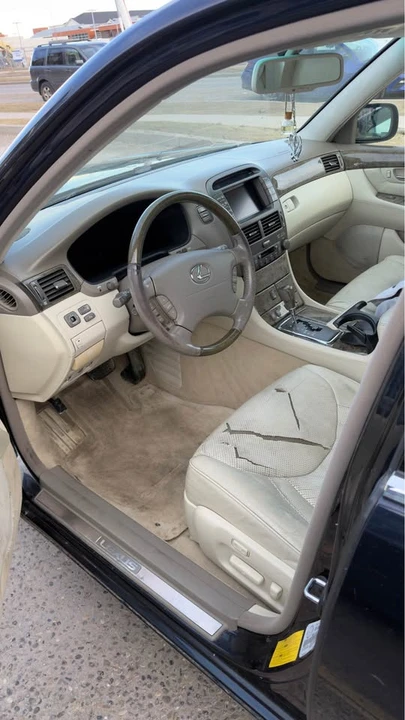 2003 Lexus LS 3rd Gen - Image 6 of 6
