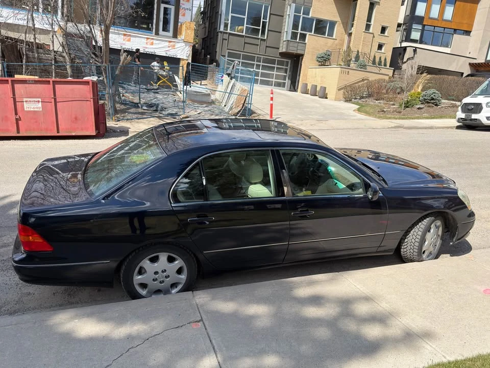 2003 Lexus LS 3rd Gen - Image 2 of 6