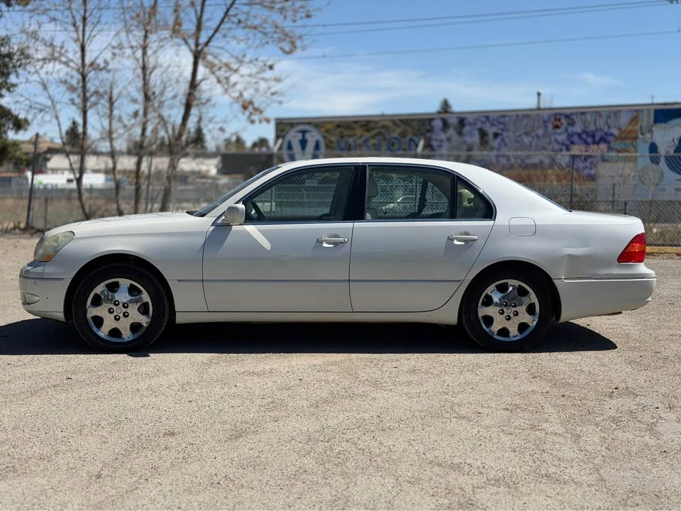 2003 Lexus LS 3rd Gen - Image 6 of 20