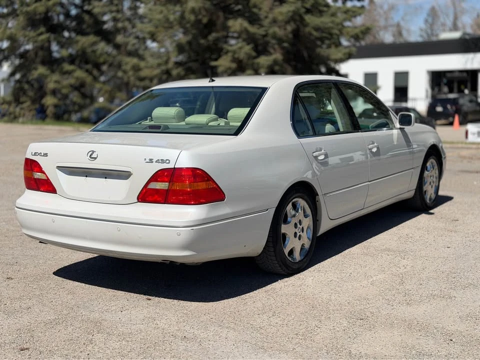2003 Lexus LS 3rd Gen - Image 3 of 20