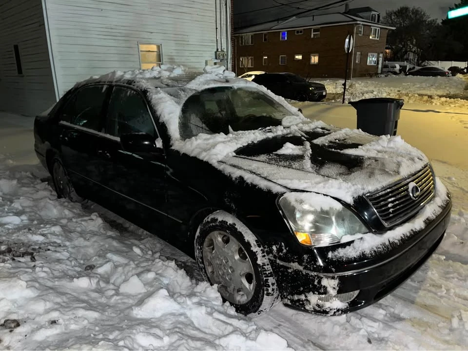 2003 Lexus LS 3rd Gen - Image 2 of 3
