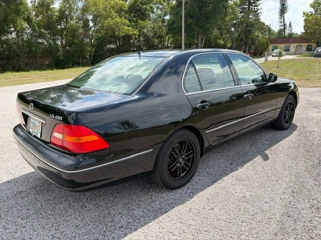 2003 Lexus LS 3rd Gen - Image 5 of 15