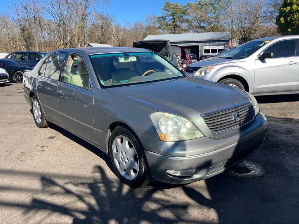 2003 Lexus LS 3rd Gen - Image 3 of 20