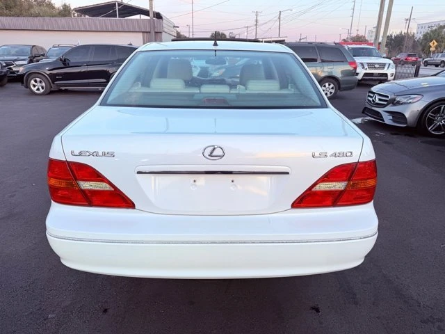 2003 Lexus LS 3rd Gen - Image 11 of 20