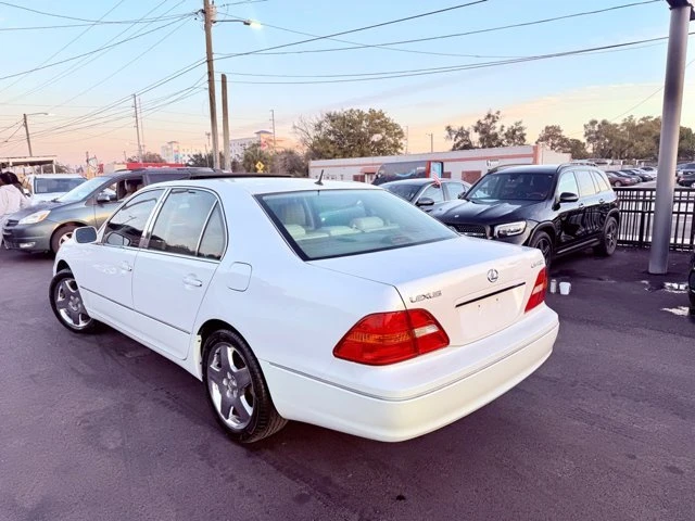 2003 Lexus LS 3rd Gen - Image 8 of 20