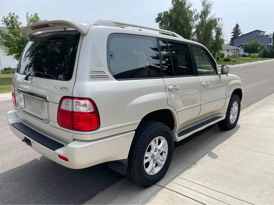 2003 Lexus LX 2nd Gen - Image 6 of 14