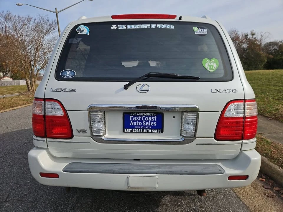 2003 Lexus LX 2nd Gen - Image 5 of 20