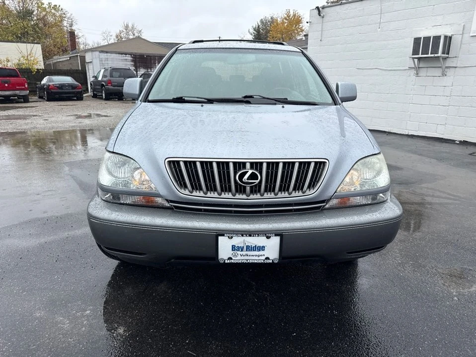 2003 Lexus RX 1st Gen - Image 2 of 19