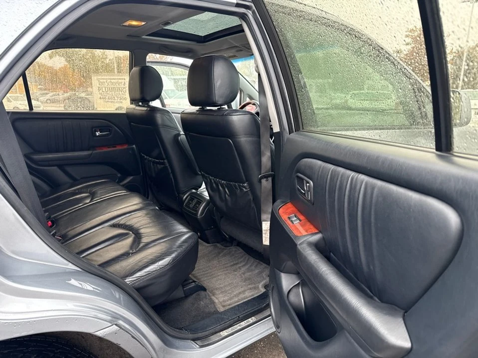 2003 Lexus RX 1st Gen - Image 13 of 19