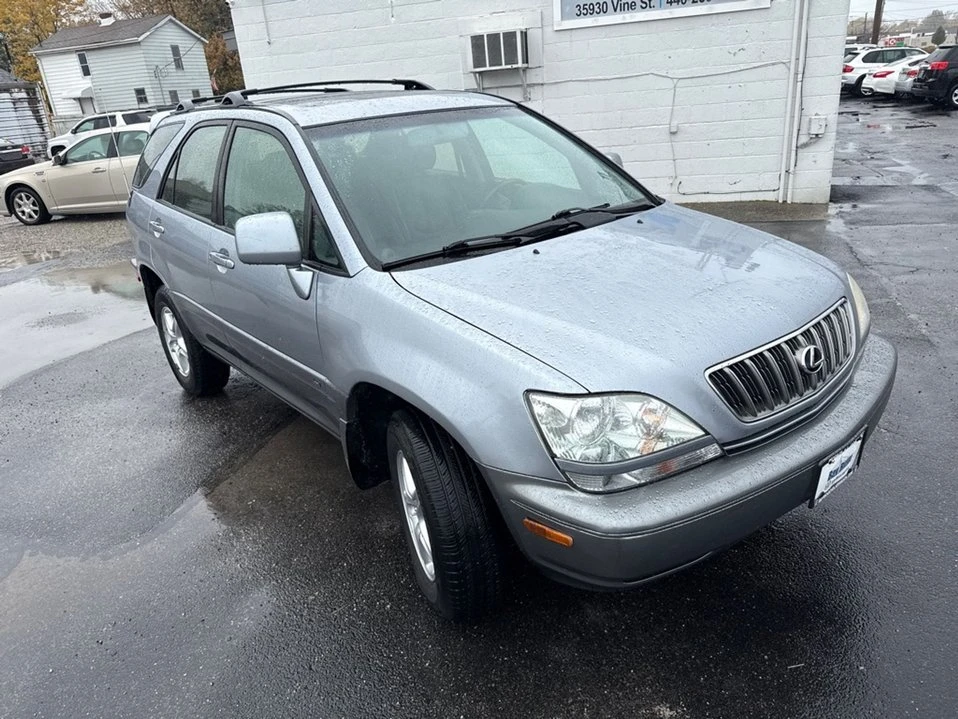 2003 Lexus RX 1st Gen - Image 3 of 19