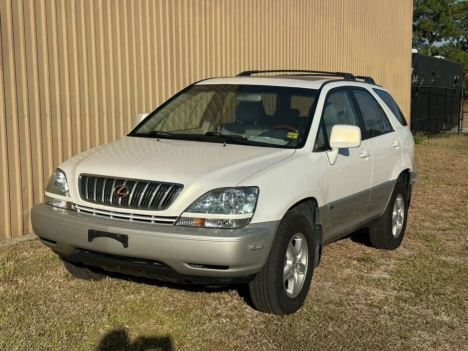 2003 Lexus RX 1st Gen - Image 19 of 20