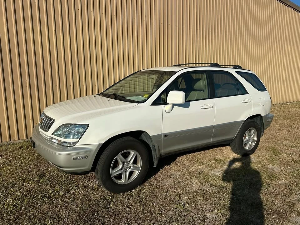 2003 Lexus RX 1st Gen - Image 6 of 20