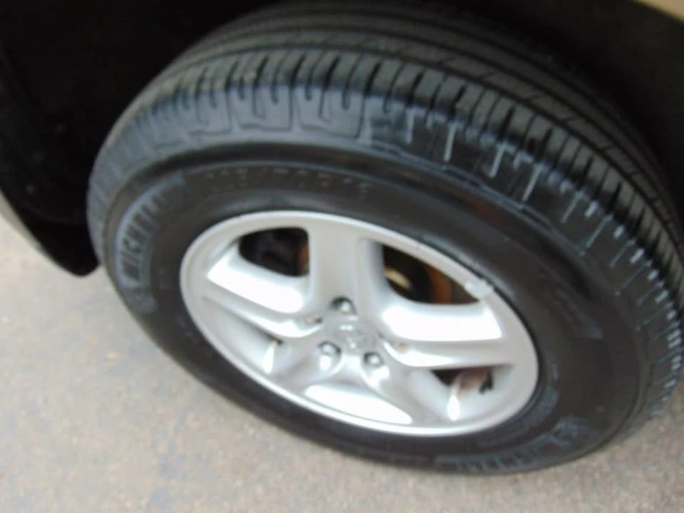 2003 Lexus RX 2nd Gen - Image 10 of 20