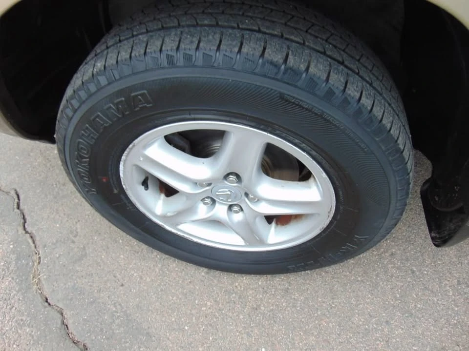 2003 Lexus RX 2nd Gen - Image 12 of 20