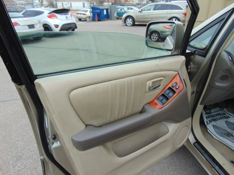 2003 Lexus RX 2nd Gen - Image 13 of 20