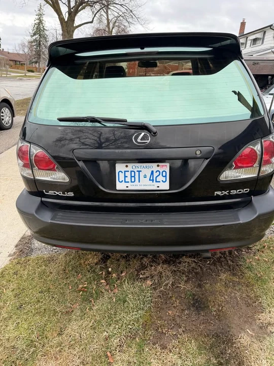 2003 Lexus RX 1st Gen - Image 2 of 5