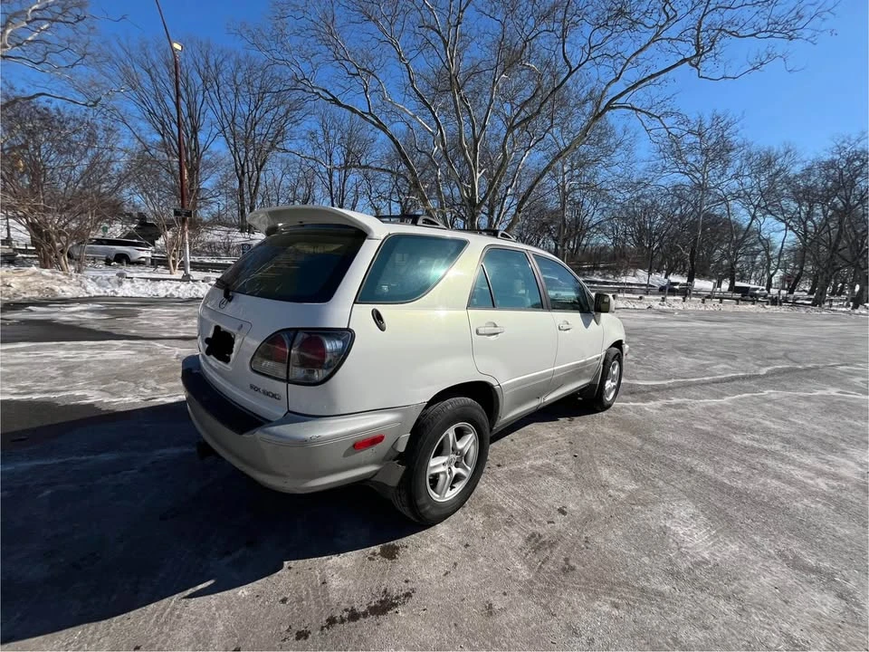 2003 Lexus RX 1st Gen - Image 8 of 15