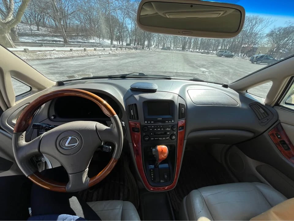 2003 Lexus RX 1st Gen - Image 14 of 15