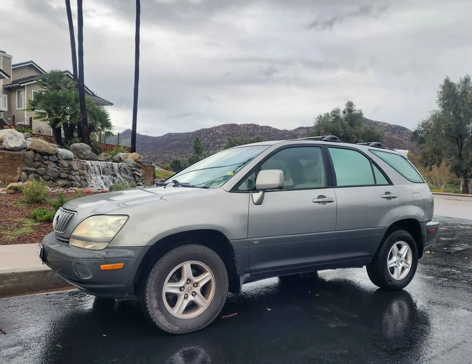 2003 Lexus RX 1st Gen - Image 12 of 12
