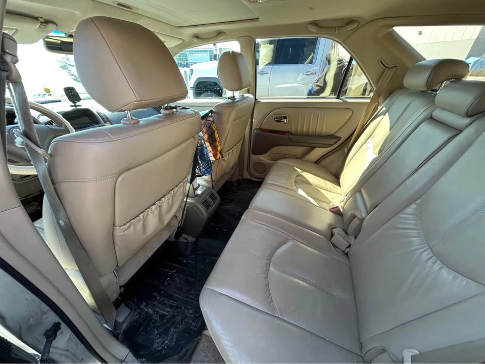 2003 Lexus RX 1st Gen - Image 9 of 18