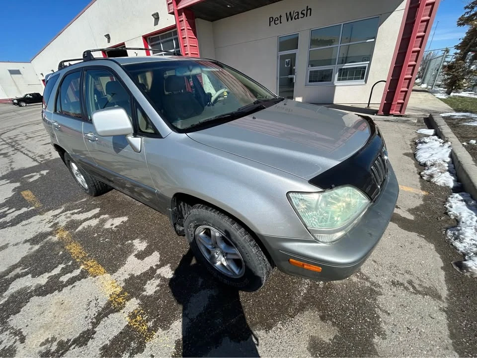 2003 Lexus RX 1st Gen - Image 2 of 16