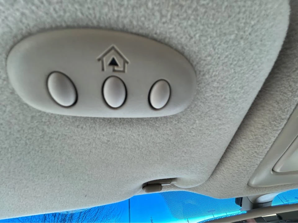 2003 Lexus RX 1st Gen - Image 12 of 16