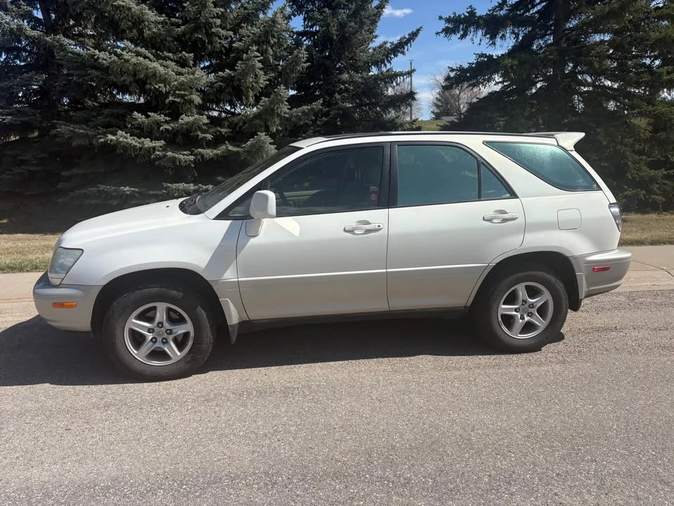 2003 Lexus RX 1st Gen - Image 14 of 15