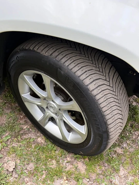 2003 Lexus RX 1st Gen - Image 7 of 10
