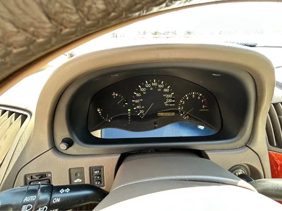 2003 Lexus RX 1st Gen - Image 13 of 18
